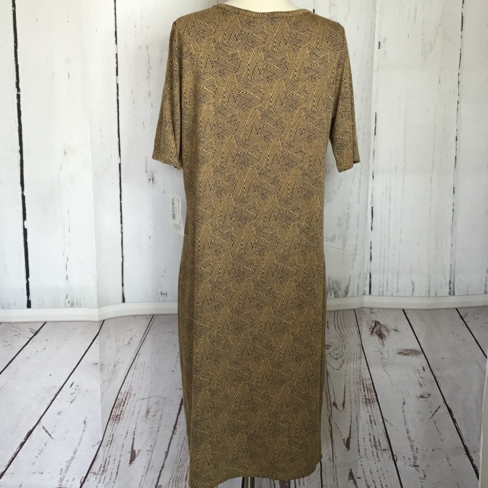 Lularoe Carly - Picture 4 of 12